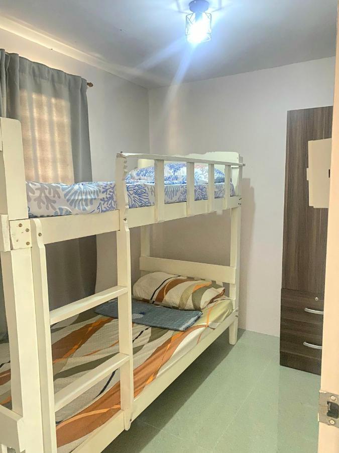 2 Bedroom Townhouse In Bacolod City Exteriér fotografie