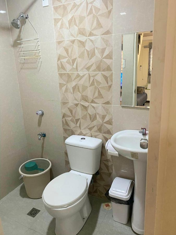 2 Bedroom Townhouse In Bacolod City Exteriér fotografie